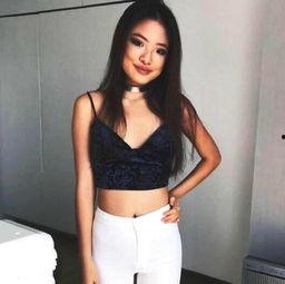 高颜值丝袜av magnet,高颜值丝袜AV，视觉盛宴一触即发