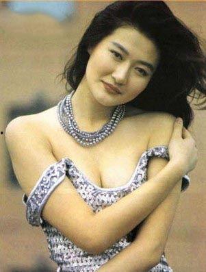 陈宝莲电影全集免费观看,免费重温经典，重温女神风采