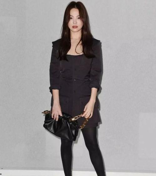 宋慧乔太平轮丝袜脚,性感诱惑，演绎绝美风情