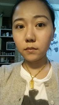 草草的明星,闪耀星途，青春偶像的璀璨时刻